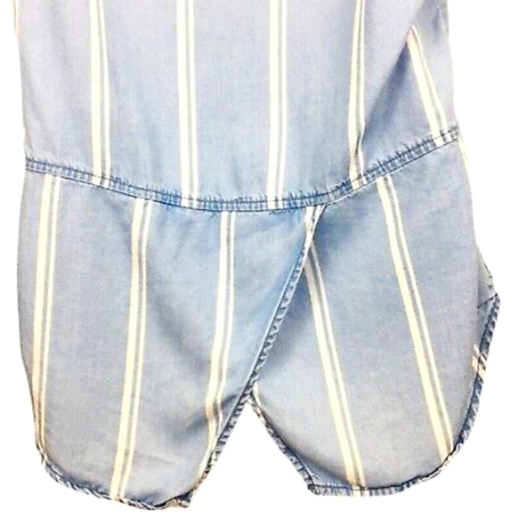 ANTHROPOLOGIE BeachLunchLounge Stripe Ombre Sleeveless Chambray Peplum Top EUC - Picture 6 of 9